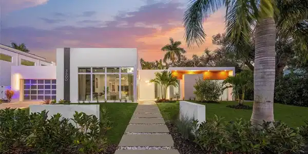 3500 BAY SHORE ROAD