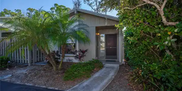121 JOSE GASPAR DRIVE