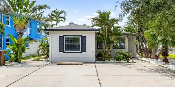 231 E MADEIRA AVENUE