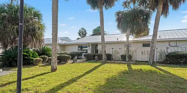 11616 W KINGFISHER COURT