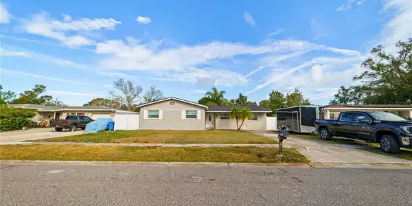 6519 DOVEWOOD PLACE