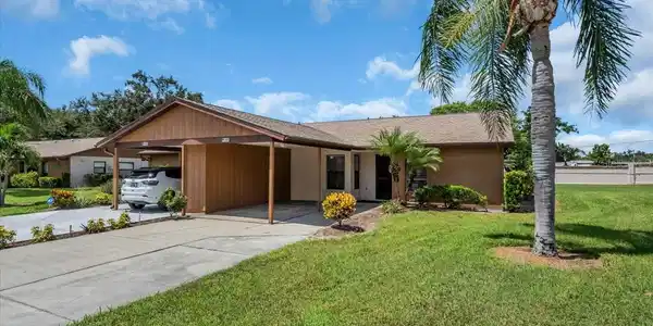 1806 CURRY TRAIL