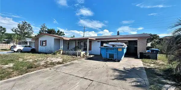 3612 BROOKSTON