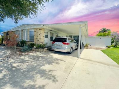580 FAIRMOUNT DRIVE