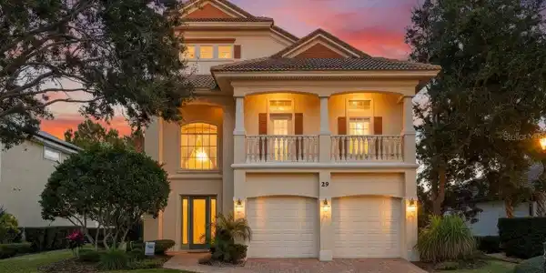 29 OAK VIEW CIRCLE E