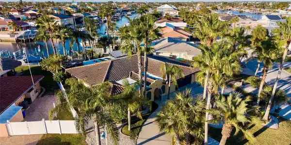 4951 GALLEON COURT