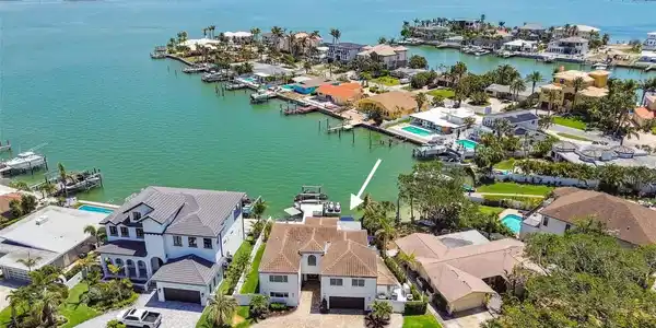 2233 DONATO DRIVE