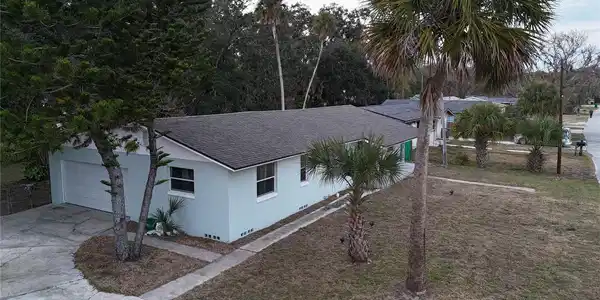312 HOPKINS AVENUE