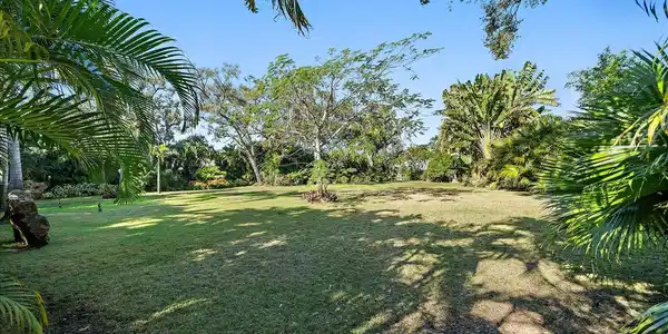 1643 S LAKESHORE DRIVE