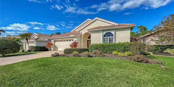 767 FORDINGBRIDGE WAY