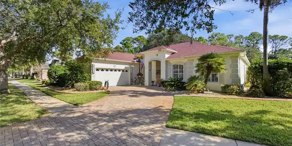 12 AUGUSTA TRAIL