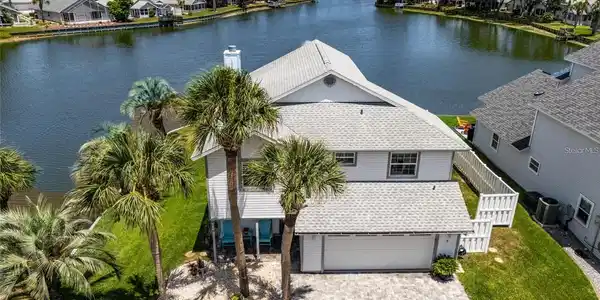 7 BRISTOL DRIVE