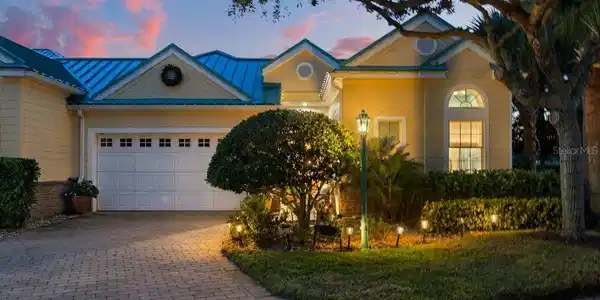 4606 OAK HAMMOCK COURT
