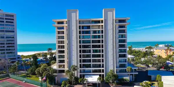 5300 OCEAN BOULEVARD