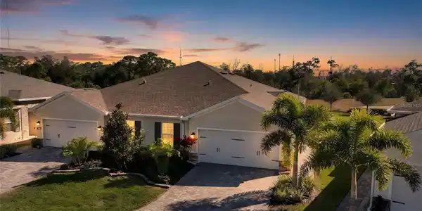 1988 W PALMS DRIVE