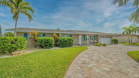 1109 DE NARVAEZ AVENUE