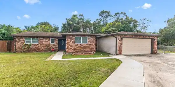 3707 SUNNY DRIVE