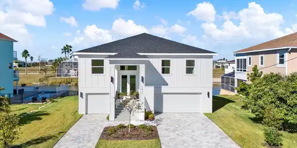 3431 PALOMETA DRIVE