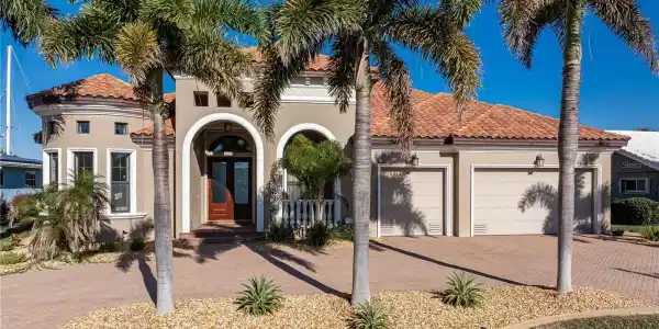 150 CRESCENT DRIVE