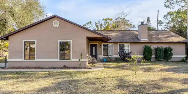 1842 EVERGREEN DRIVE