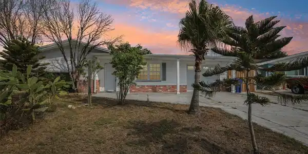 3402 BROOKFIELD DRIVE