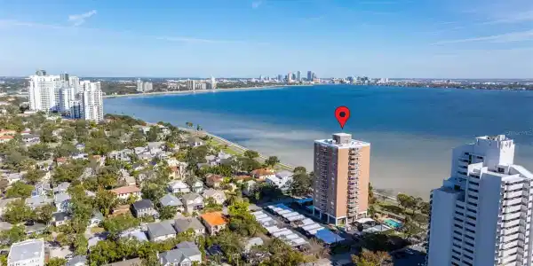 4015 BAYSHORE BOULEVARD