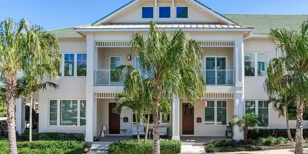 15 PALM TERRACE