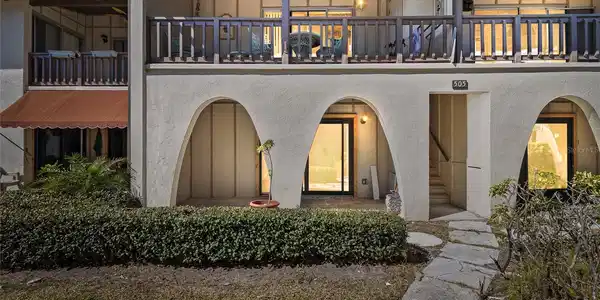 505 PLAZA SEVILLE COURT