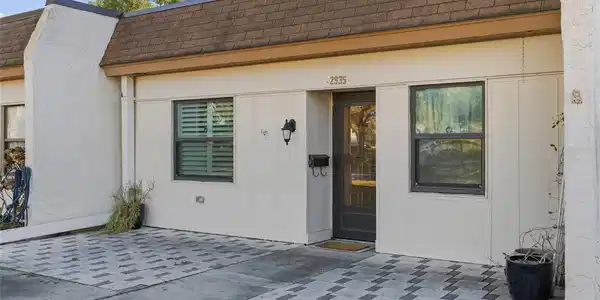 2935 FEATHER DRIVE