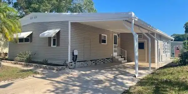 143 FOREST LANE