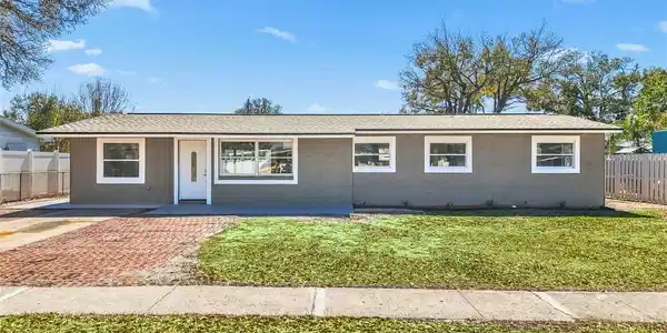 4418 W FAIRVIEW HEIGHTS