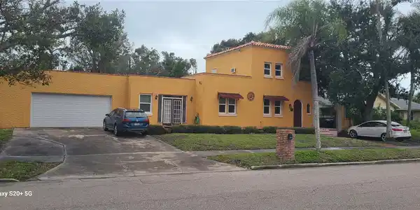 322 BUENA VISTA AVENUE
