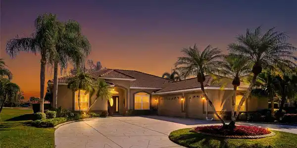 951 CHICKADEE DRIVE