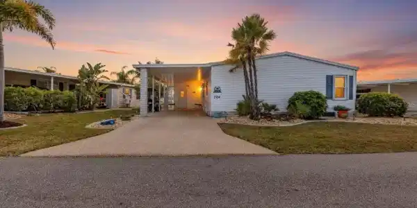 5601 DUNCAN ROAD