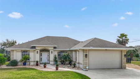 32 CHEYENNE COURT