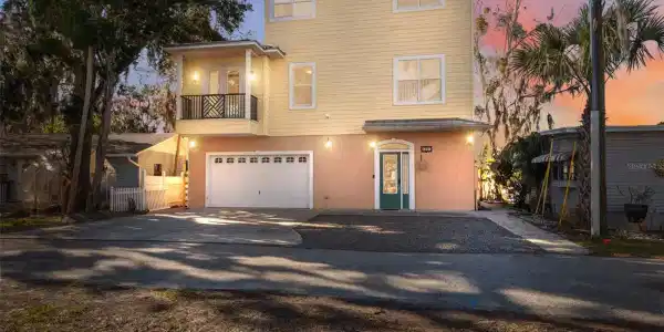 5287 TUNA LANE