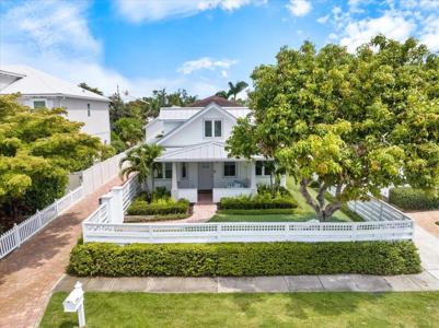 1841 DATURA STREET