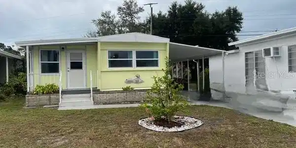 805 S GREEN CIRCLE