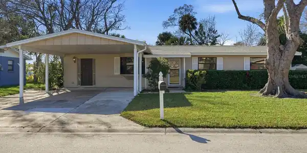 2318 ORIOLE LANE