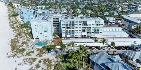 5200 GULF DRIVE