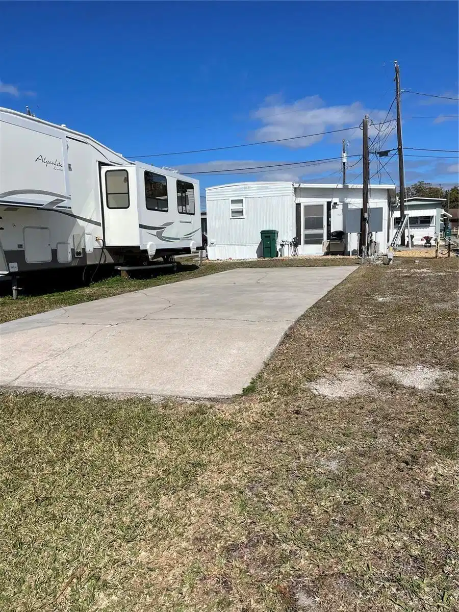 Image 1 Image 1