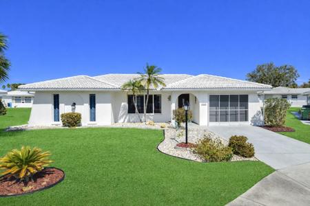 4005 PALM COURT