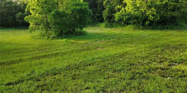 327 BEAVERBROOK LANE