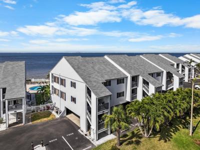 808 BAHIA DEL SOL DRIVE