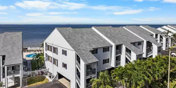 808 BAHIA DEL SOL DRIVE
