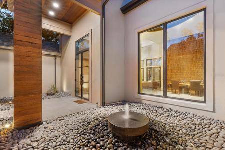 49 OSPREY POINT DRIVE