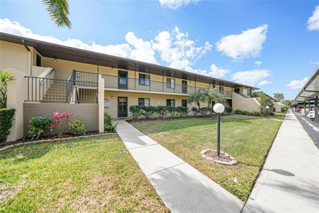 4000 OAKVIEW DRIVE