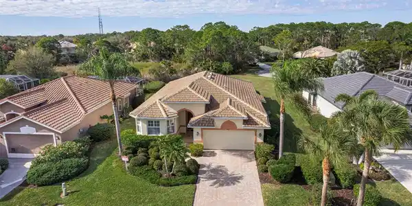 827 PLACID LAKE DRIVE