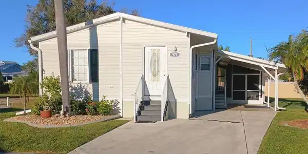2100 KINGS HIGHWAY