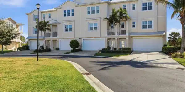 10309 CORAL LANDINGS COURT